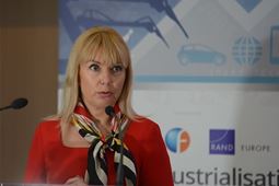 Commissioner Elżbieta Bieńkowska 