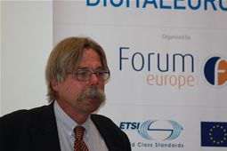 Ruprecht Niepold: Radio Spectrum for the IoT - A critical challenge? 