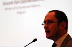 Vincent Van Quickenborne giving his keynote presentation 