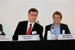 Jonathan Weeks (Intel) & Stephen Deadman (Vodafone) during the opening panel