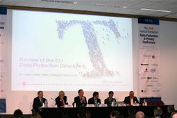 The panel for the concluding session